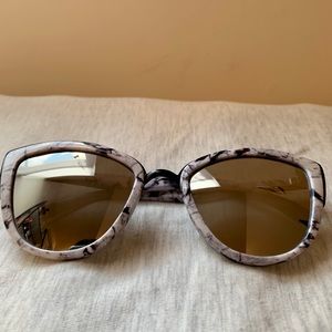 Quay Australia My Girl Marble